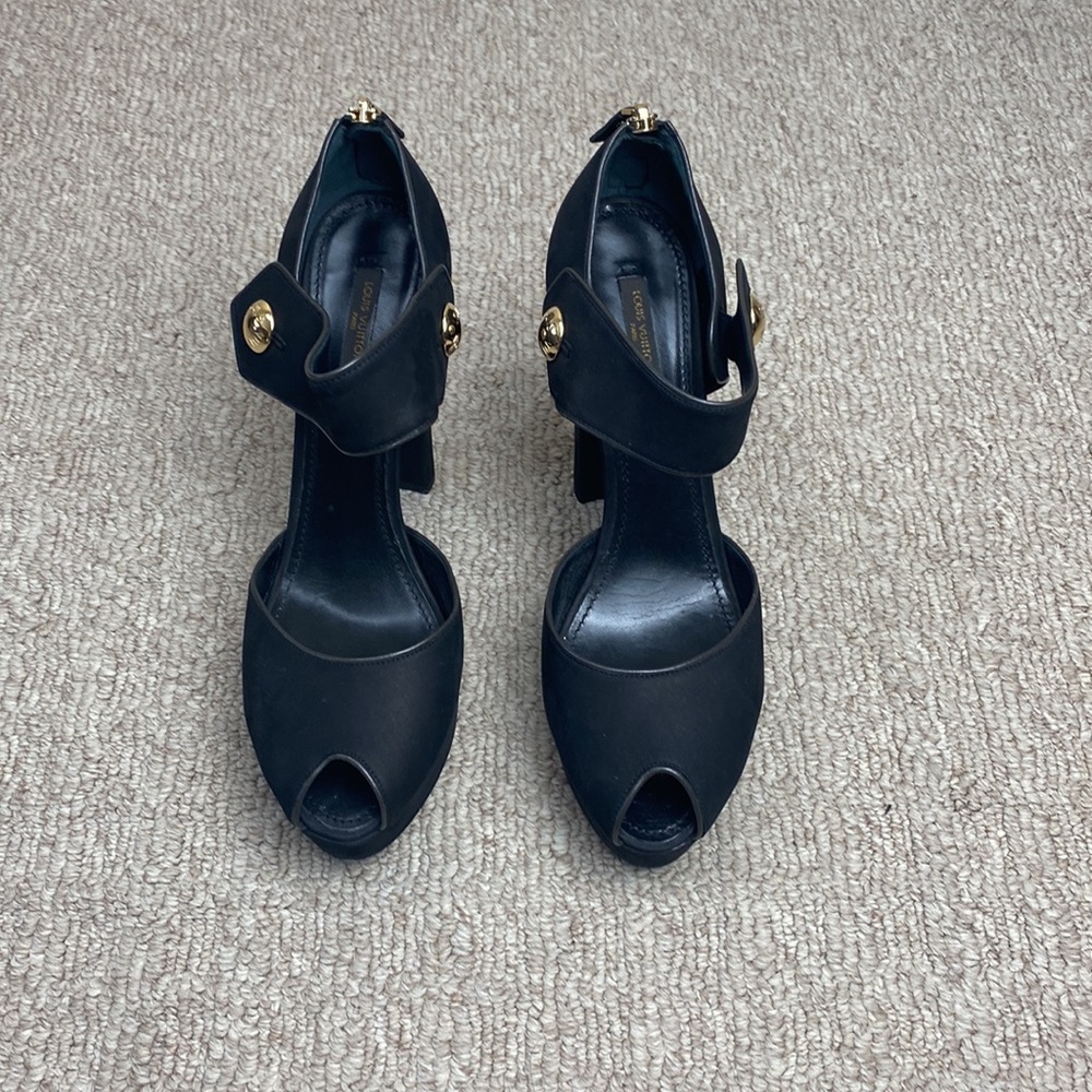 Louis Vuitton Nubuck Gold Button D’Orsay Platform Peeptoe Block Heel Sandal 41 - Picture 6 of 13